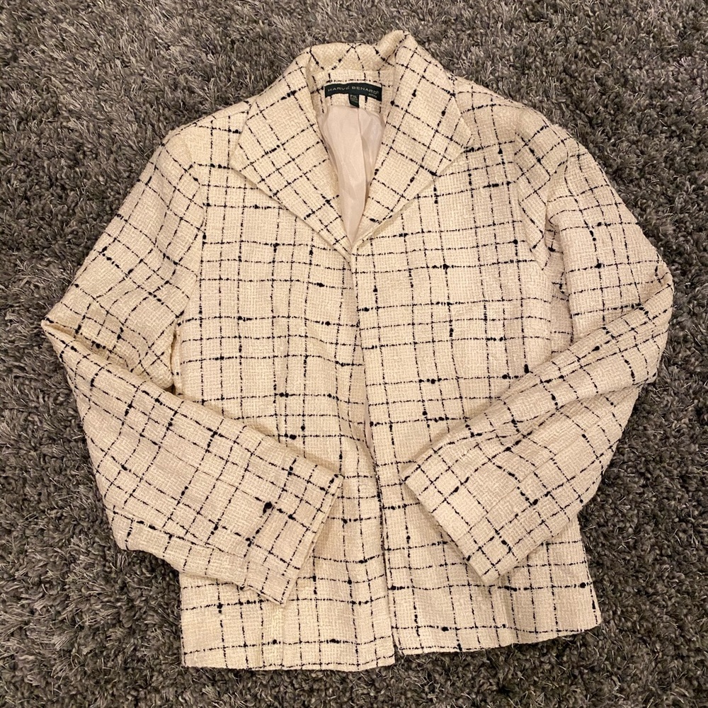 Tweed blazer🤍